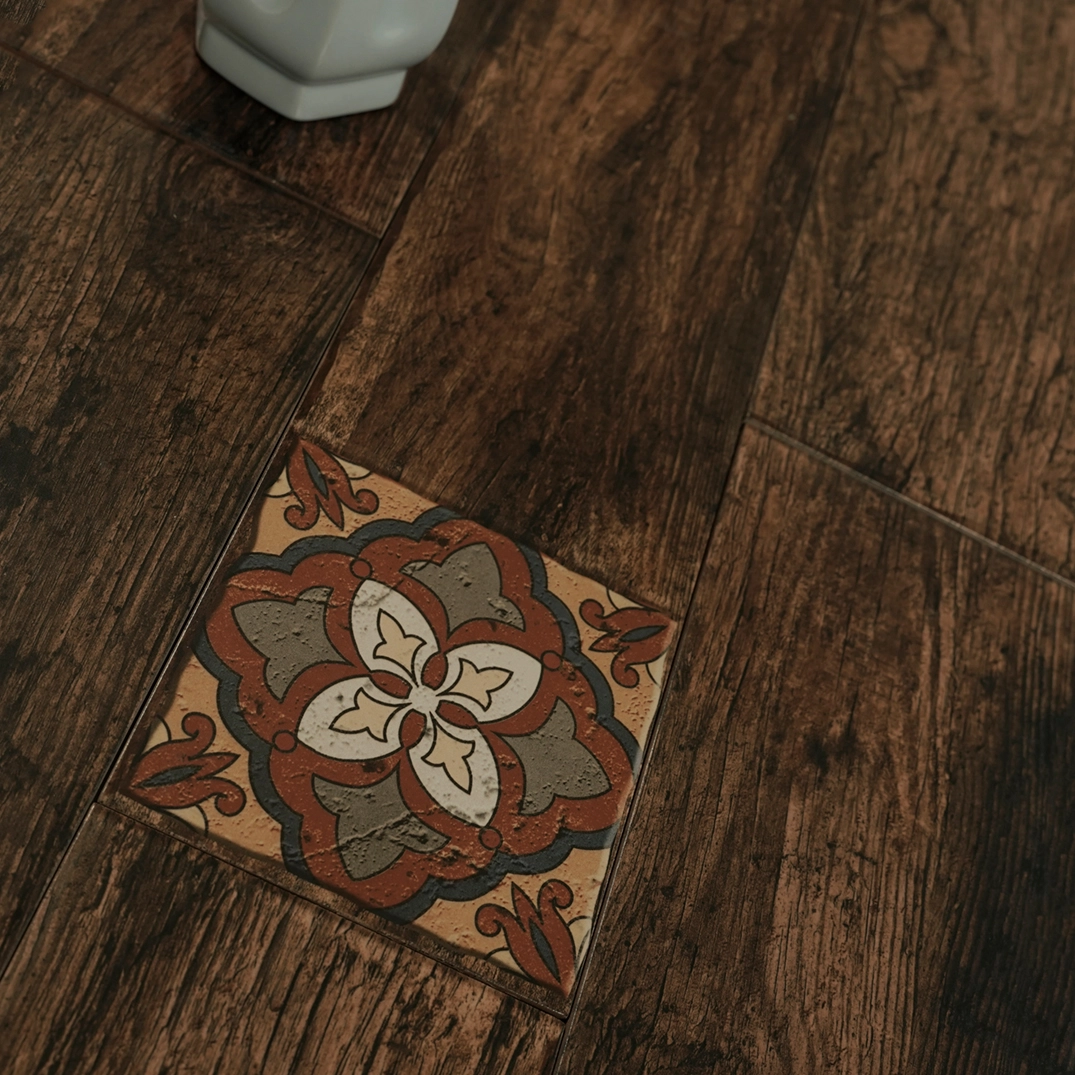 Sequoia Maroon Base/Decor